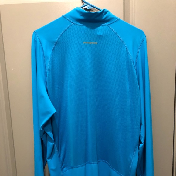 Patagonia Quarter Zip - Picture 2 of 2